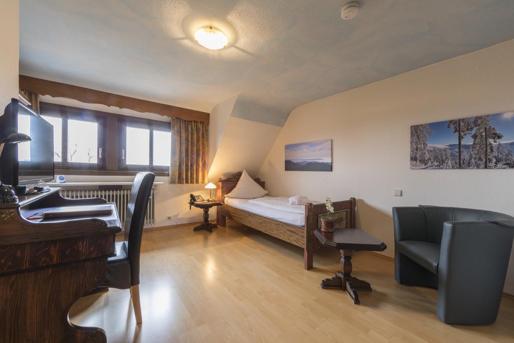 Relaxhotel Tannenhof Sasbachwalden Exterior foto